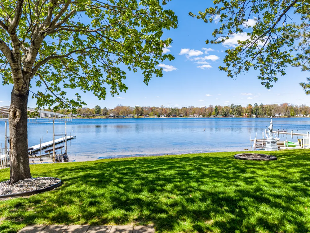 4625 Lake Resort Gladwin, MI 48624