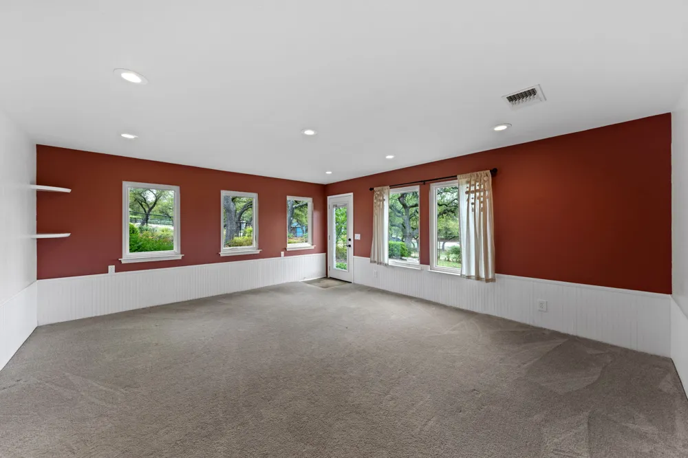 100 Rainbow's End Wimberley, TX 78676