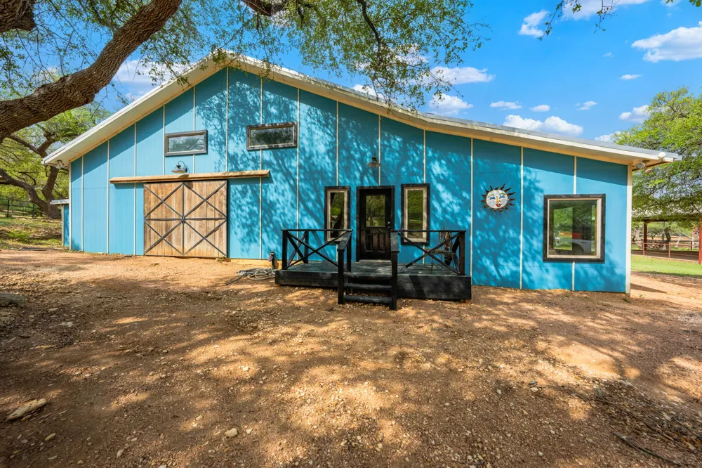 100 Rainbow's End Wimberley, TX 78676