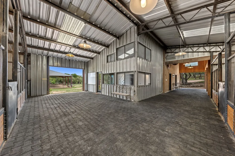 100 Rainbow's End Wimberley, TX 78676