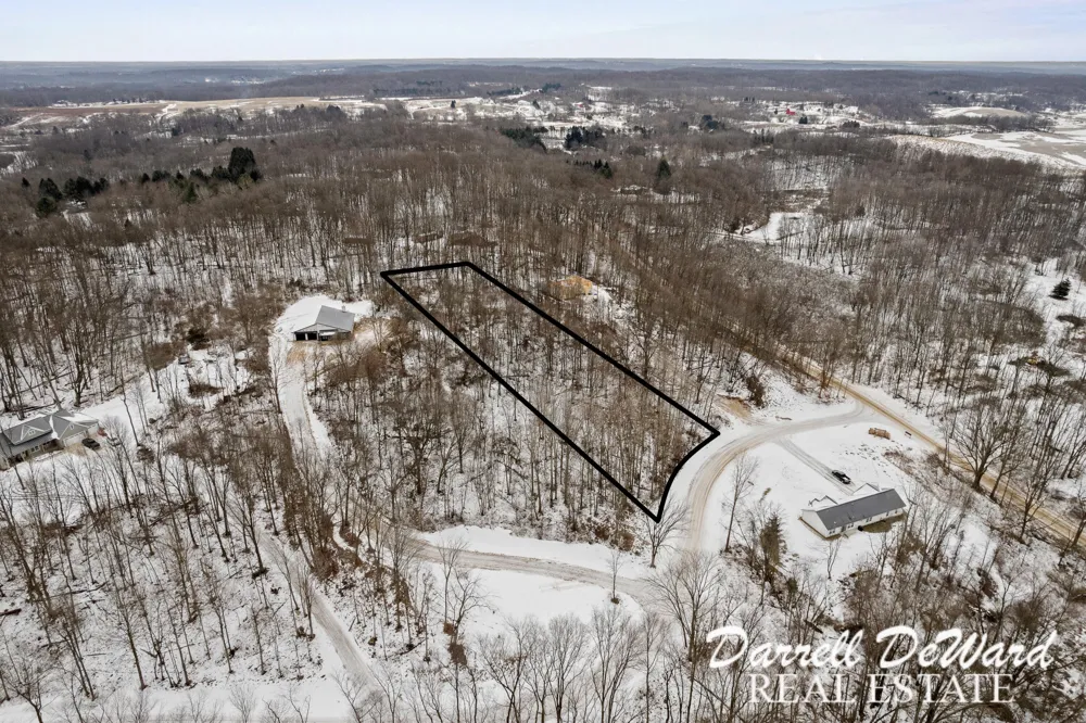 North Ridge Court Middleville, MI 49333