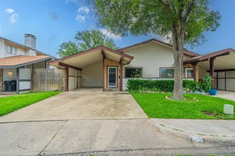 708 Baruna Circle