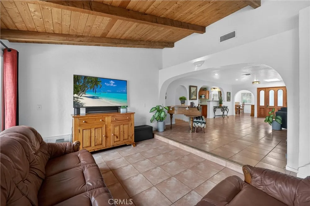 170 S Mohler Anaheim Hills, CA 92808