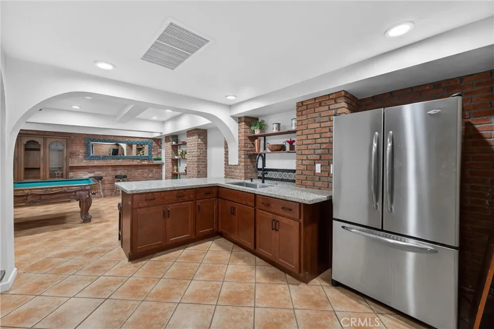 170 S Mohler Anaheim Hills, CA 92808