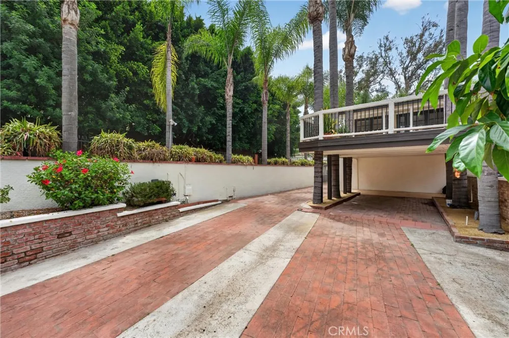 170 S Mohler Anaheim Hills, CA 92808