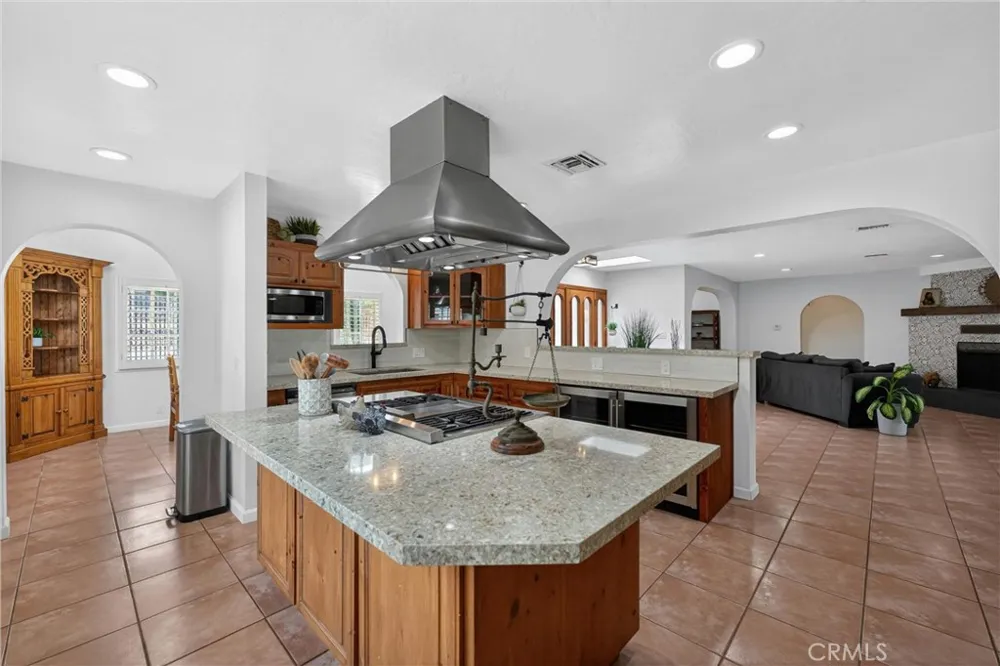 170 S Mohler Anaheim Hills, CA 92808