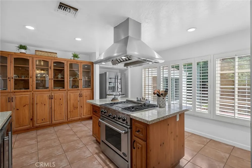 170 S Mohler Anaheim Hills, CA 92808