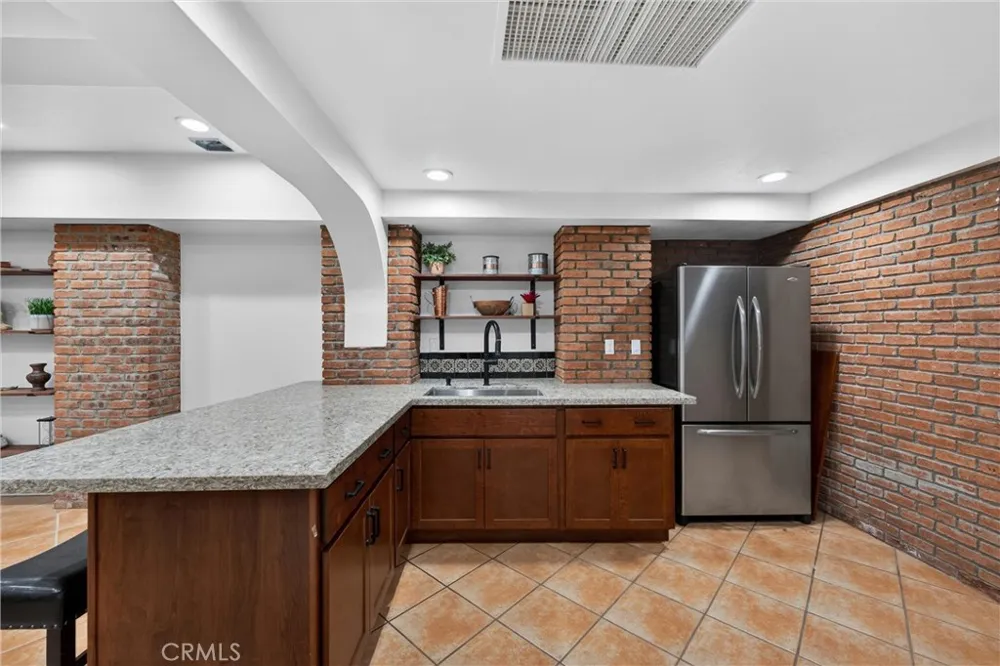 170 S Mohler Anaheim Hills, CA 92808