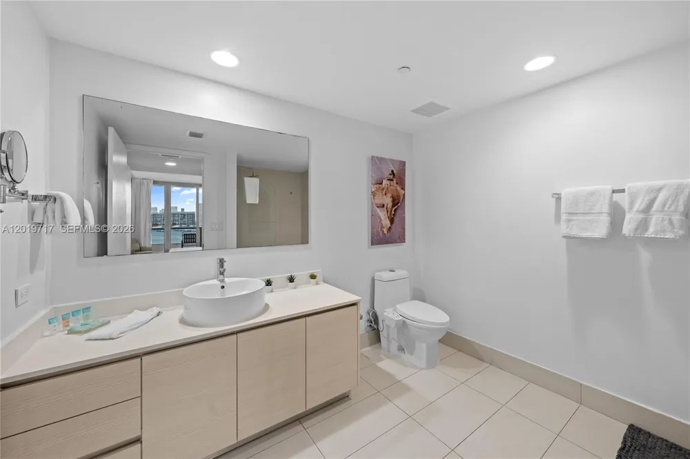 2602 E Hallandale Beach Blvd #R703 Hallandale Beach, FL 33009