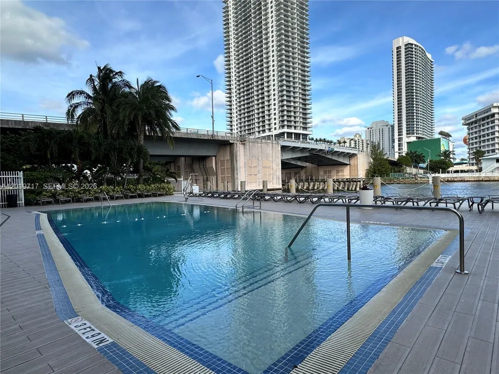 2602 E Hallandale Beach Blvd #R703 Hallandale Beach, FL 33009