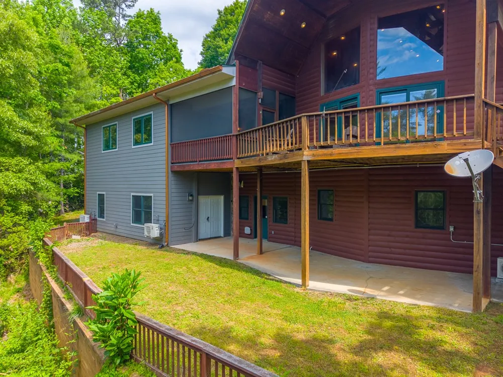 Barlow Fields Dr. Hayesville, NC 28904