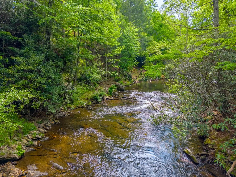 Barlow Fields Dr. Hayesville, NC 28904