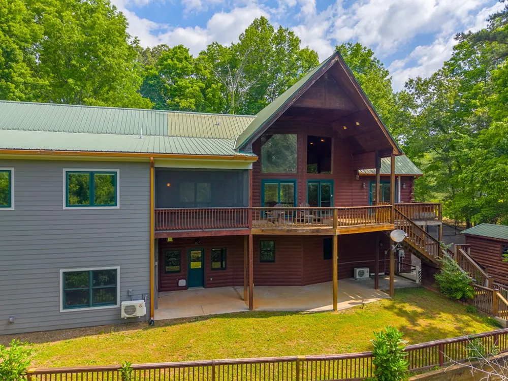 Barlow Fields Dr. Hayesville, NC 28904