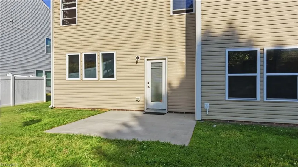 4246 Wedge Drive Pfafftown, NC 27040