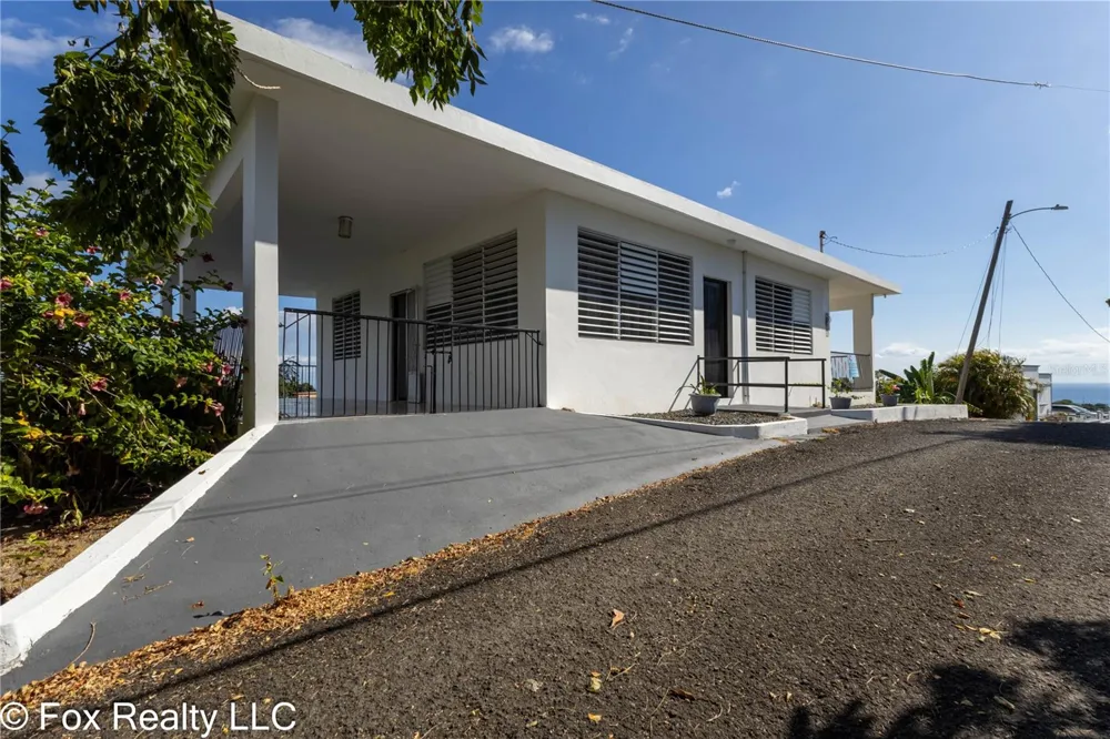 412 INT CARR BO PUEBLO Rincon, PR 00677