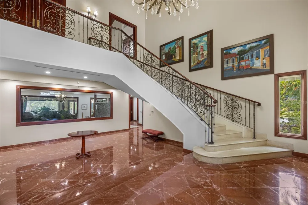 17 Calle Durazno URBANIZACION SAN PATRICIO Guaynabo, PR 00968