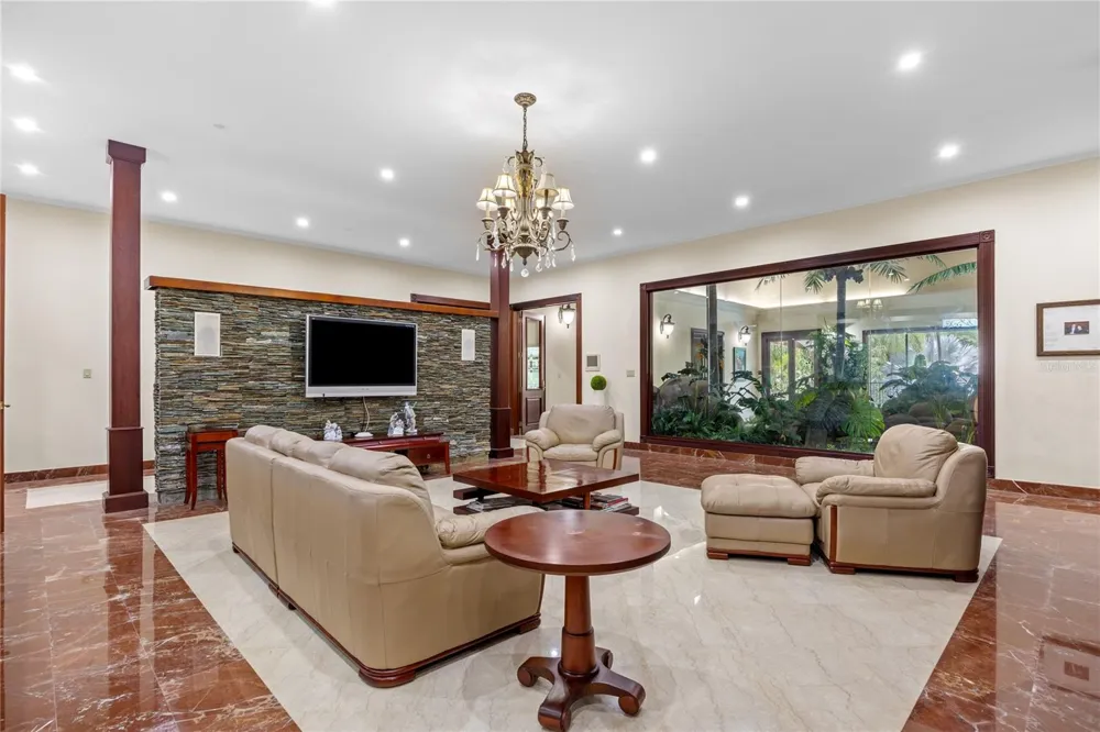 17 Calle Durazno URBANIZACION SAN PATRICIO Guaynabo, PR 00968