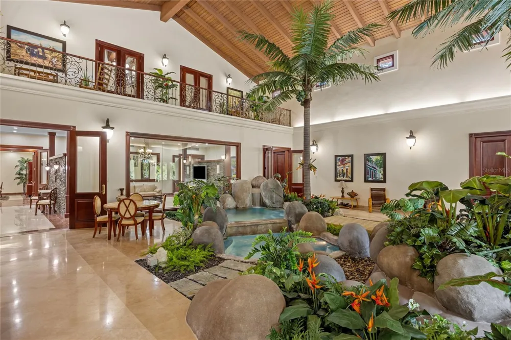 17 Calle Durazno URBANIZACION SAN PATRICIO Guaynabo, PR 00968