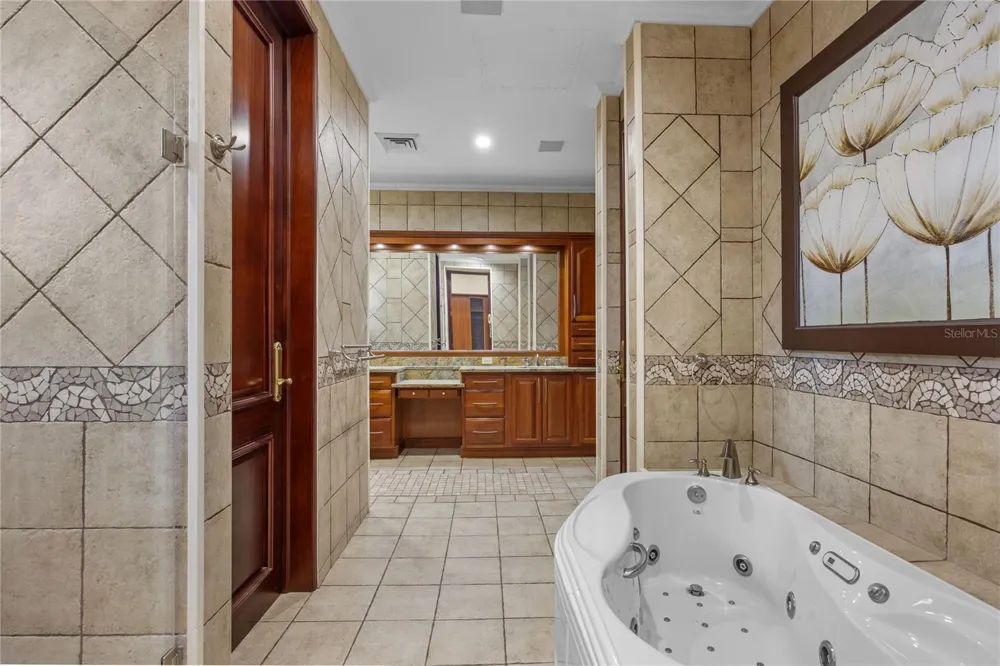 17 Calle Durazno URBANIZACION SAN PATRICIO Guaynabo, PR 00968