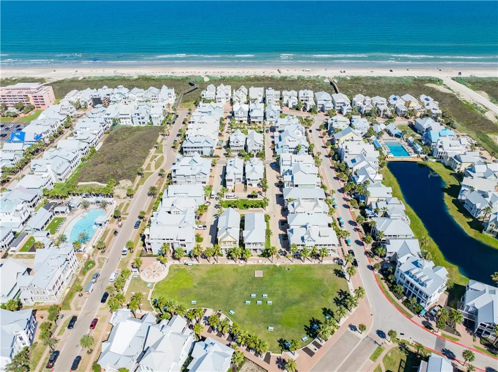 264 Hide Away Drive Port Aransas, TX 78373