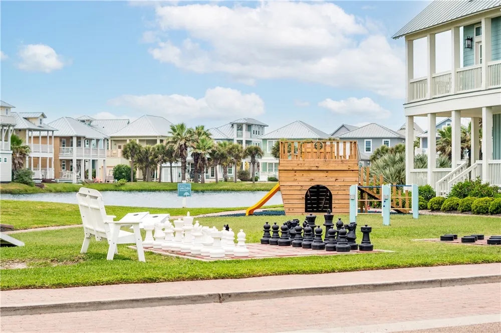 264 Hide Away Drive Port Aransas, TX 78373