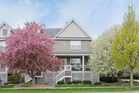 2898 Clover Ridge Drive