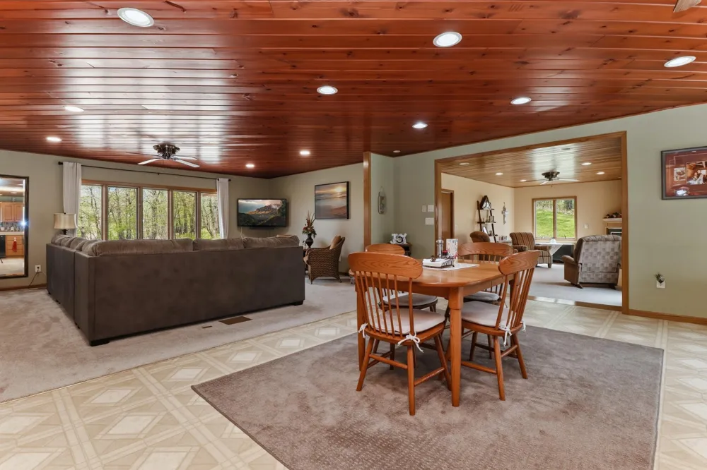 27987 Timber Lane Road Paynesville, MN 56362