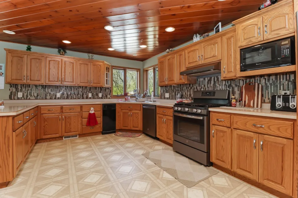 27987 Timber Lane Road Paynesville, MN 56362