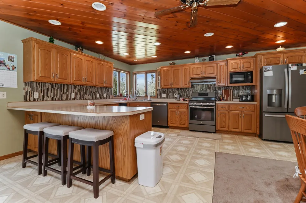 27987 Timber Lane Road Paynesville, MN 56362