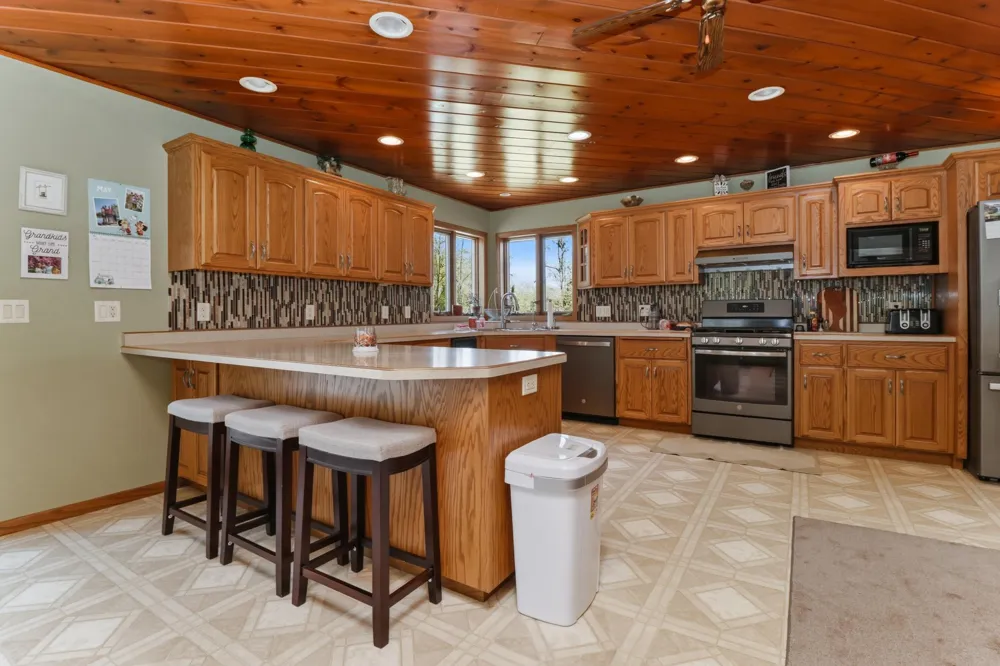 27987 Timber Lane Road Paynesville, MN 56362