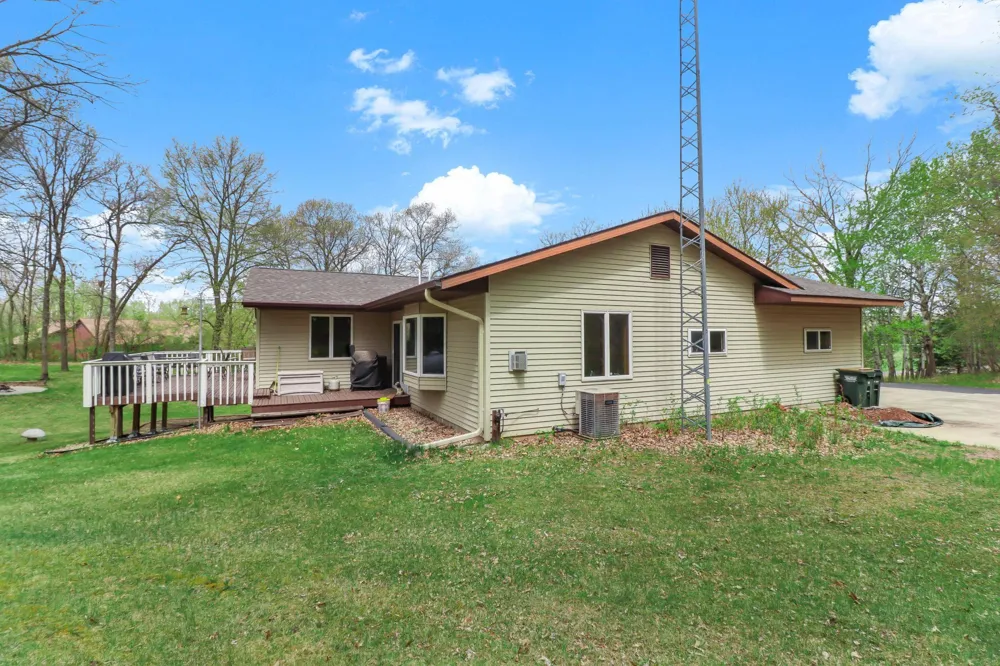 27987 Timber Lane Road Paynesville, MN 56362