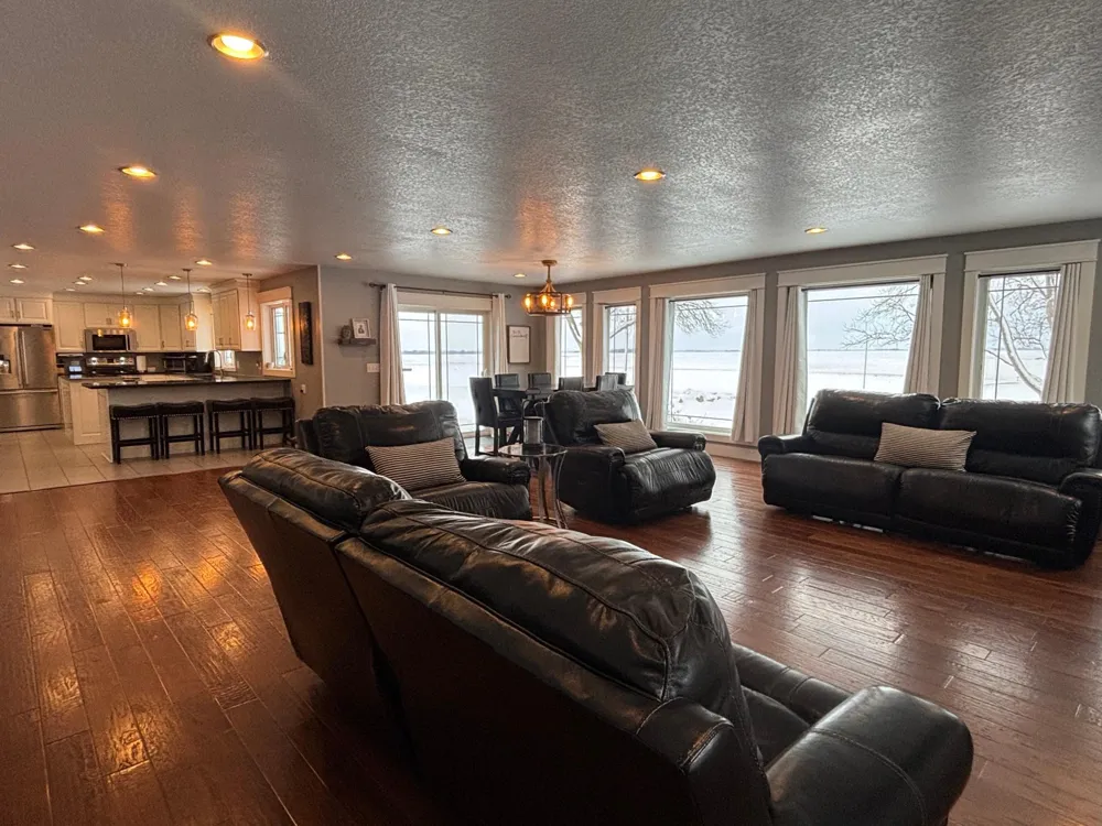 1260 20th Street NW Holloway, MN 56249