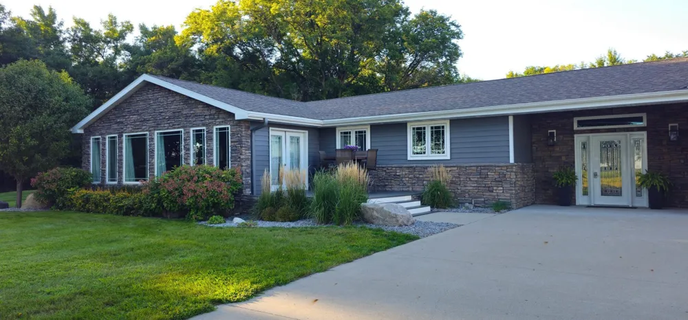 1260 20th Street NW Holloway, MN 56249