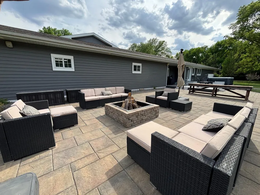 1260 20th Street NW Holloway, MN 56249