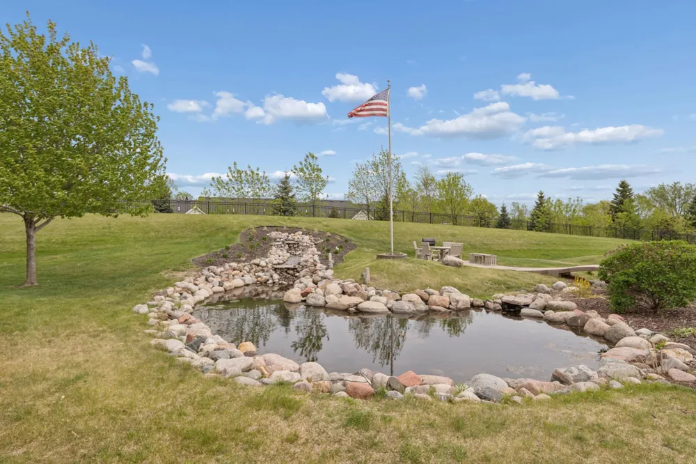 3440 Golfview Drive #121 Eagan, MN 55123