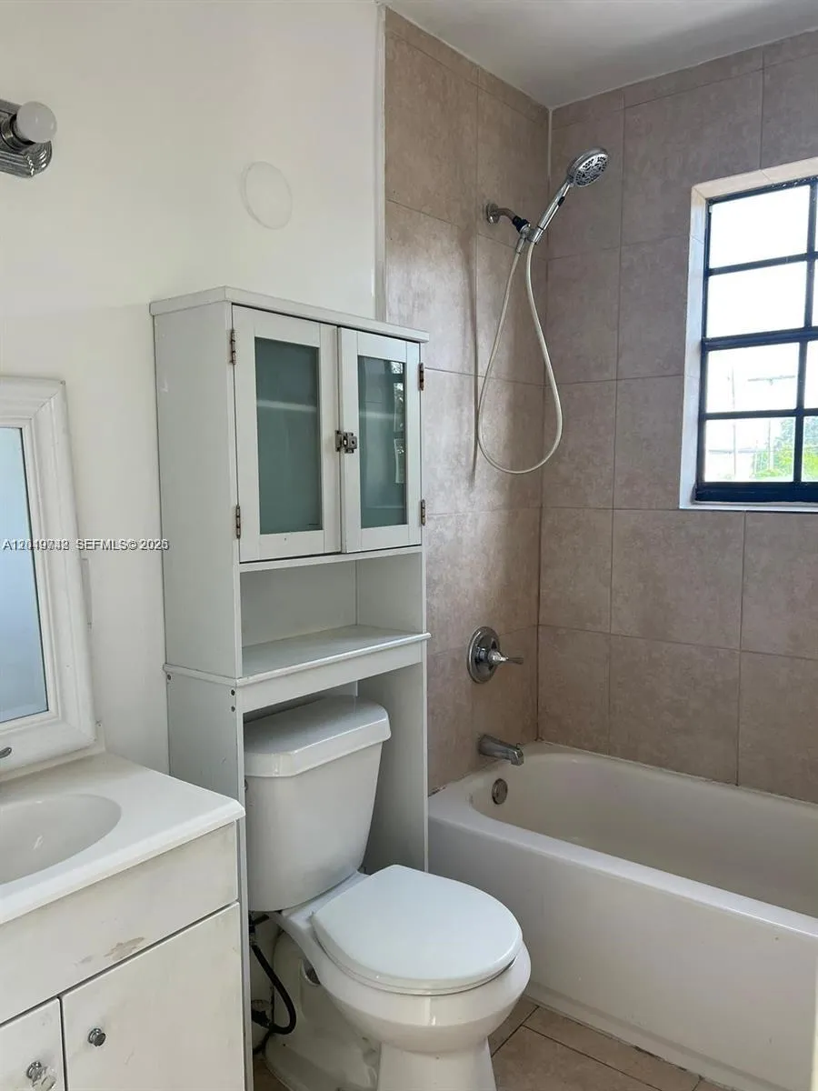 4245 NW 24th Ave #1 Miami, FL 33142