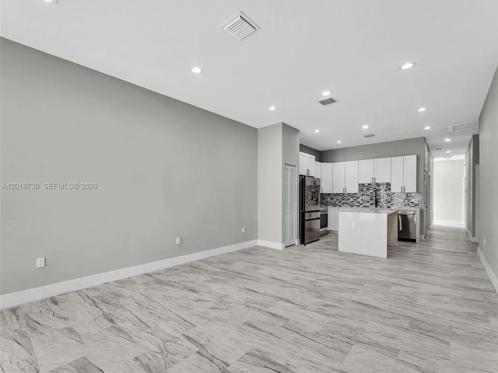 313 S 13th St #B Fort Pierce, FL 34950