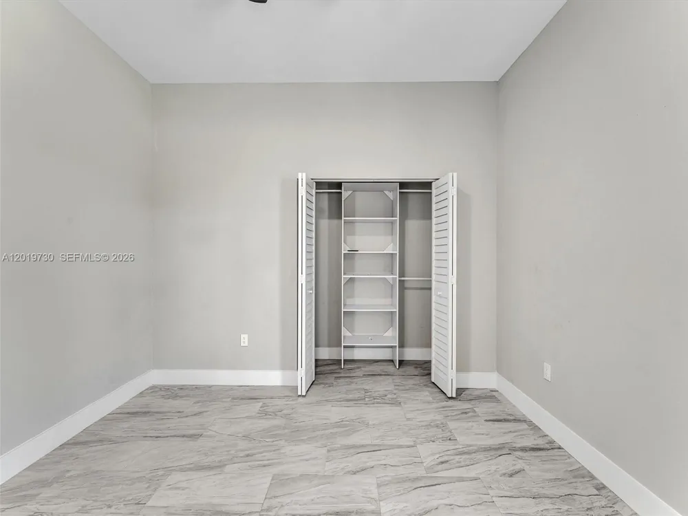 313 S 13th St #B Fort Pierce, FL 34950
