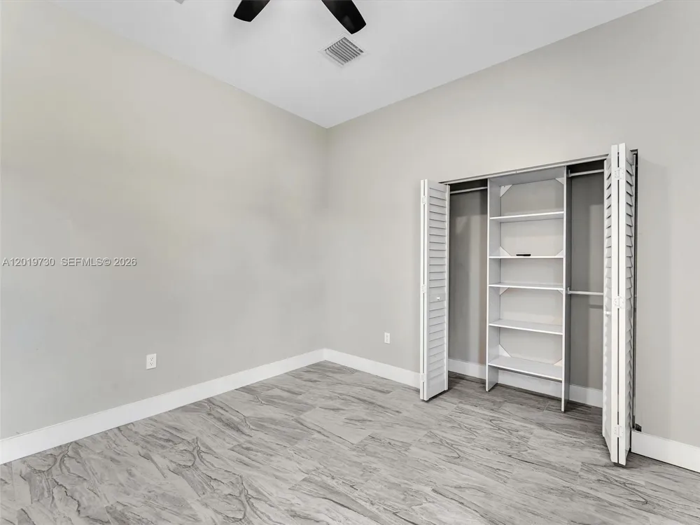 313 S 13th St #B Fort Pierce, FL 34950