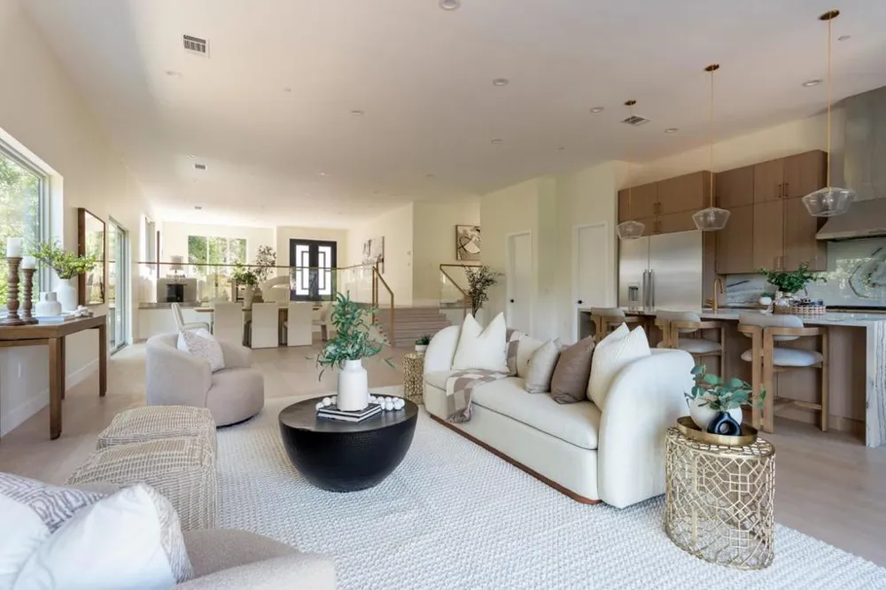 20599 Leonard Road Saratoga, CA 95070
