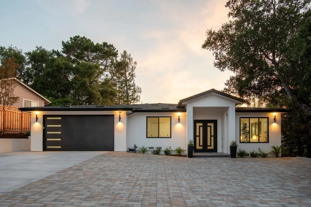 20599 Leonard Road Saratoga, CA 95070