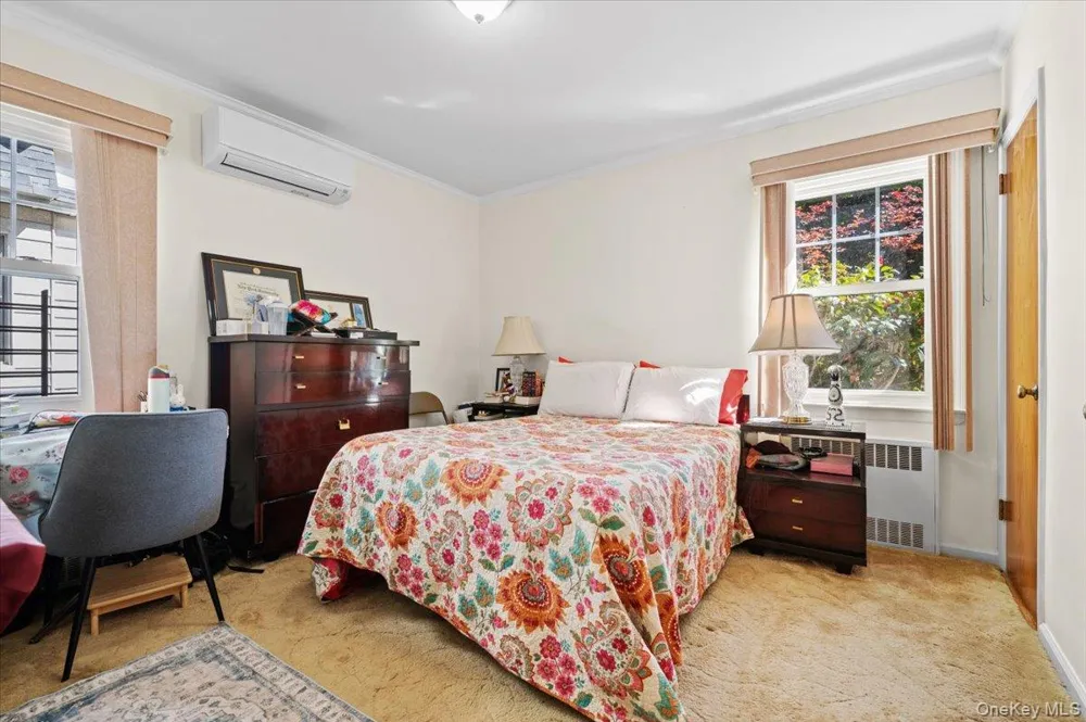 183-41 Dalny Road Jamaica Estates, NY 11432