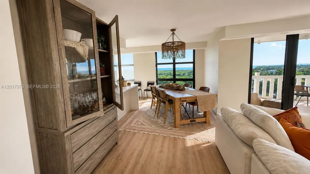 1121 Crandon Blvd #E708 Key Biscayne, FL 33149