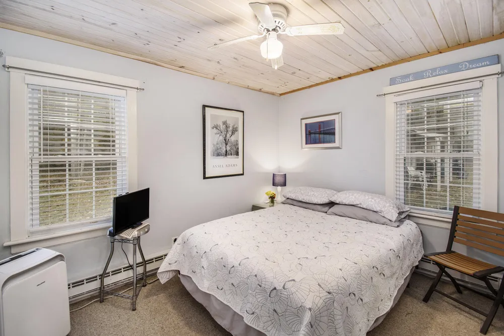 2013 Scenic Drive Muskegon, MI 49445