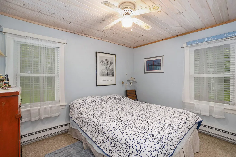2013 Scenic Drive Muskegon, MI 49445