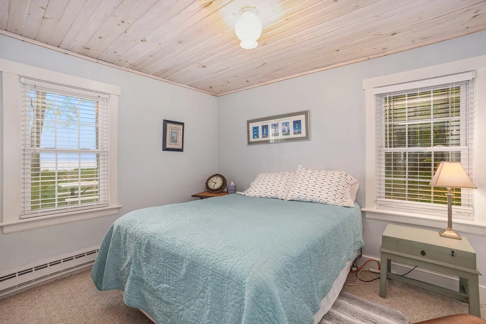 2013 Scenic Drive Muskegon, MI 49445
