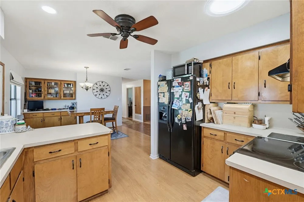 120 Rae Lane Jarrell, TX 76537