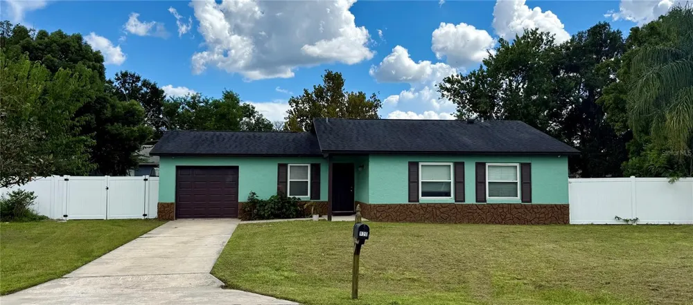 120 BENT OAK COURT Sanford, FL 32773