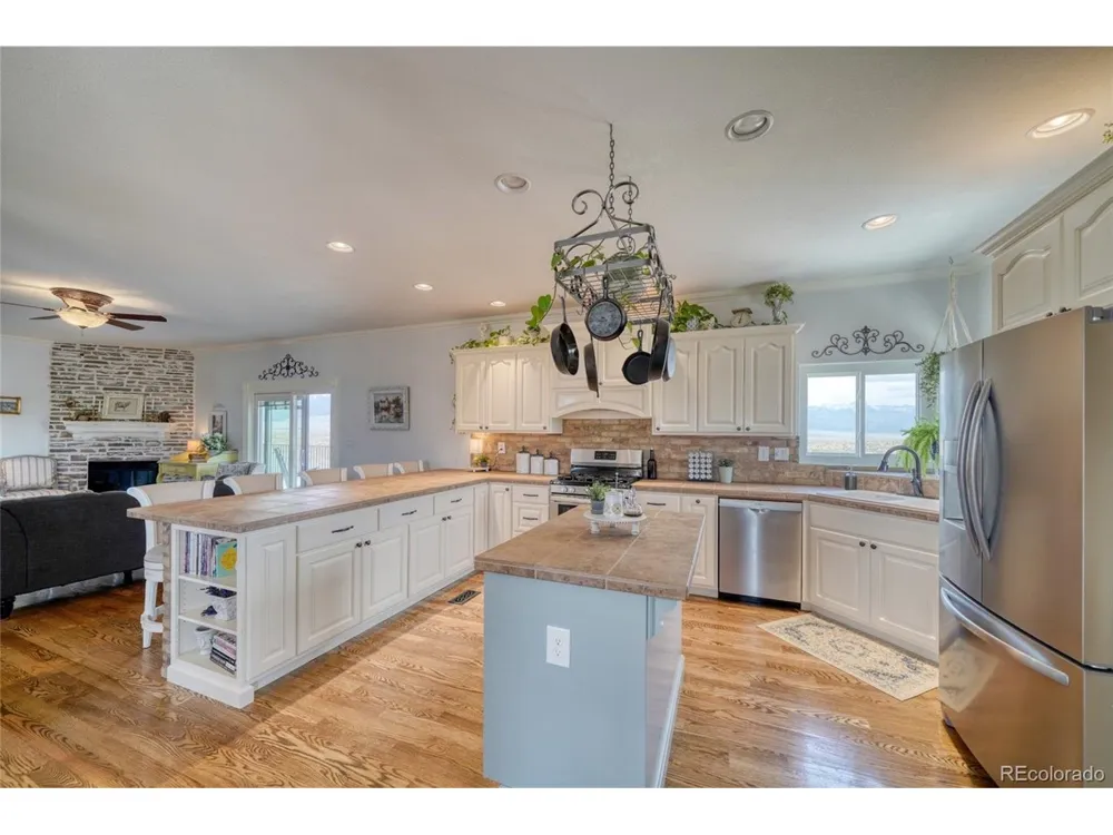 50374 HWY 69 Westcliffe, CO 81252