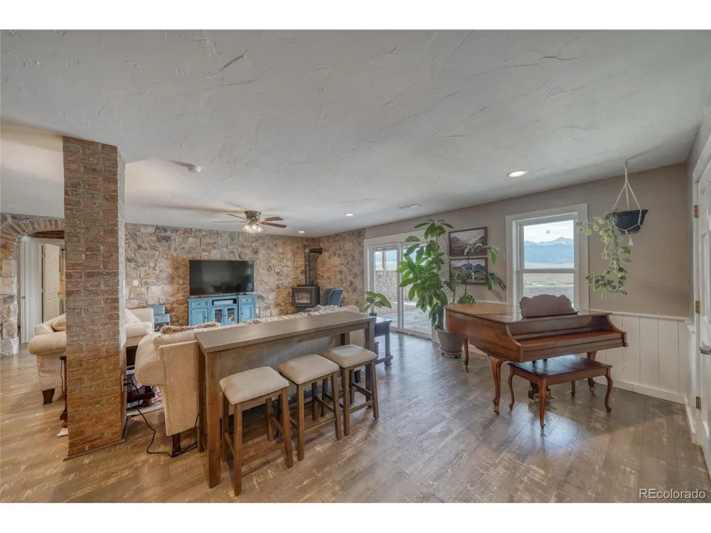 50374 HWY 69 Westcliffe, CO 81252